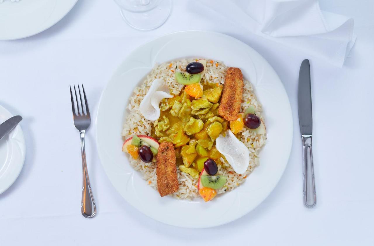 Hotel Restaurant Kreuz Kaiserstuhl Dış mekan fotoğraf